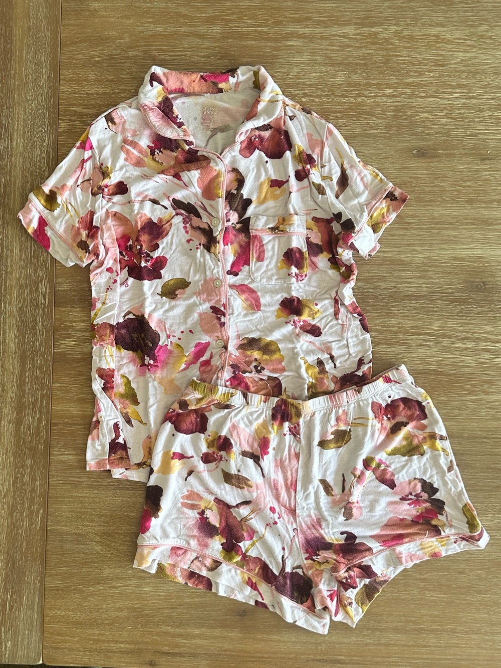 Stars Above Women's Floral Short Pajama Set - Pink & Olive